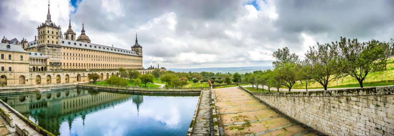 Real Monasterio de San Lorenzo de El Escorial, de Juan de Herrera.