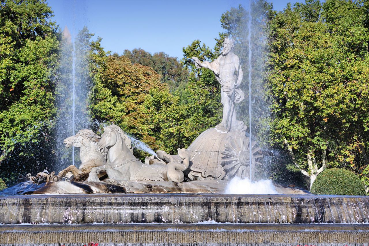 Fuente de Neptuno, de Ventura Rodríguez.