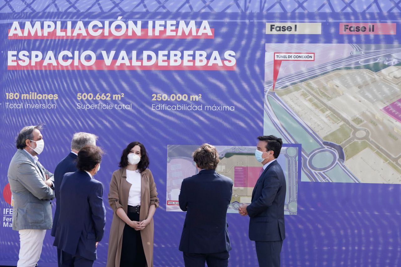 Imágenes de la presentación de la ampliación de Ifema en Valdebebas y el nuevo hospital de pandemias