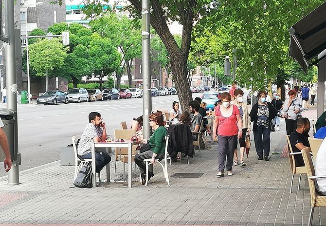 'Volveremos si tú vuelves' anima a vecinos y comercios de barrio a conectar para reactivar la economía.