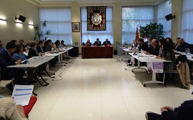 Imagen del Pleno de la Junta de Hortaleza, en su sesión de constitución en noviembre de 2019.