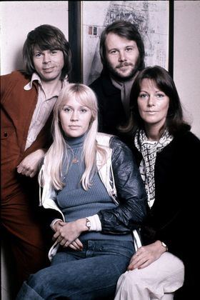 Aunque ABBA se separó en 1982, la pasión del público por el grupo sueco no ha disminuido con el paso del tiempo. 