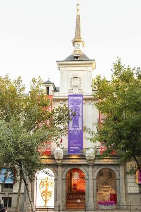 La Casa de México en España exhibe el 'Altar de los Muertos' dedicado este año a las víctimas del Covid-19