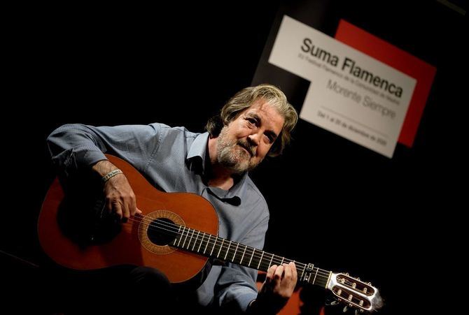 El festival cuenta con nueva dirección artística, a cargo de Antonio Benamargo, quien ha querido que no fuera una mera suma de conciertos, sino que Suma Flamenca se construyera como un relato: el del gran aporte de Enrique Morente a la historia de la música.