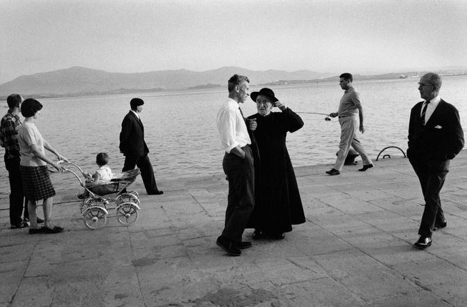 El fotógrafo Gerardo Vielba llegará a la sala entre mayo y julio, en el contexto del Festival PHotoEspaña. Esta exposición pretende mostrar una figura clave dentro del desarrollo de la fotografía española a partir de los años 60.