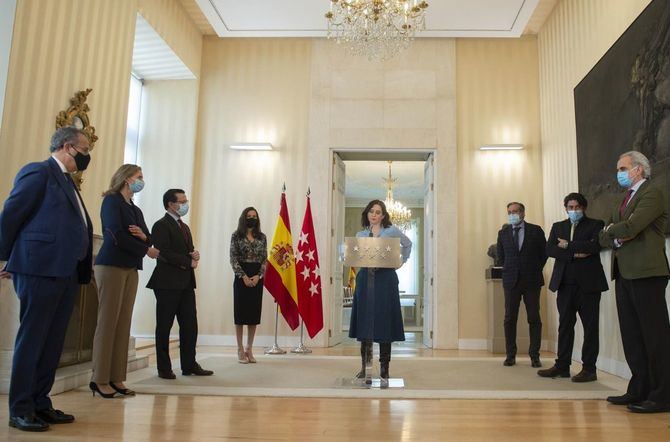 El auto del TSJM que avala la convocatoria de elecciones en Madrid al denegar las cautelares pedidas por la Asamblea es todavía susceptible de recurso de casación ante el Tribunal Supremo.