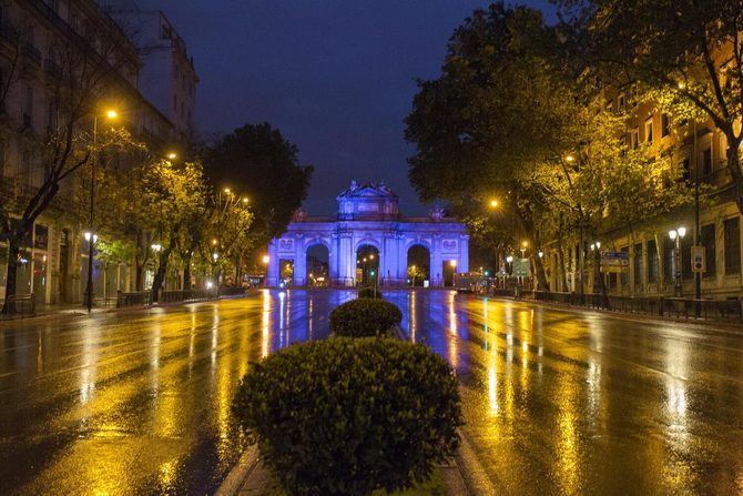 El Área de Cultura, Turismo y Deporte ha comunicado a los organizadores de la iniciativa la adhesión de la ciudad de Madrid en dos icónicos edificios: el Palacio de Cibeles, sede del Ayuntamiento, y la Puerta de Alcalá, uno de los monumentos más famosos de la ciudad.