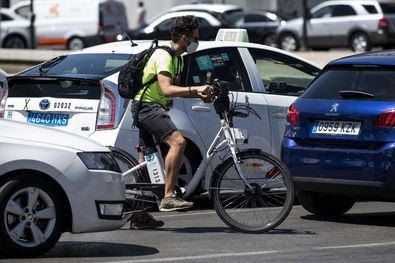 Al 72% de los españoles les preocupa la contaminación provocada por el tráfico, según un estudio realizado por el Instituto Sondea, con motivo de la Semana de la Movilidad Europea, que se celebra del 16 a 22 de septiembre.