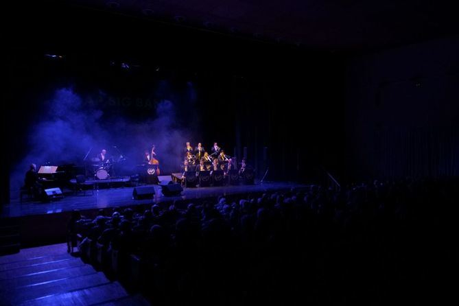 Durante el mes de febrero, en el Auditorio Paco de Lucía del distrito de Latina, se puede disfrutar de las mejores Big Band del panorama musical, de manera totalmente gratuita.