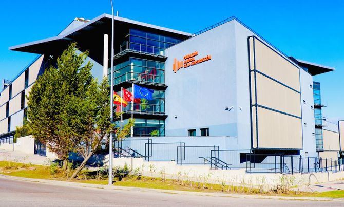 El Centro de Formación de la Fundación Laboral de la Construcción de Madrid, ubicado en el distrito de Vicálvaro (Rivas, 25), acaba de conseguir la denominación de Centro Concertado de FP que otorga la Comunidad de Madrid, a través de su Consejería de Educación, Juventud y Deporte. 