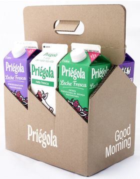 Priégola cuenta con su leche fresca entera, semidesnatada y desnatada, así como la variedad sin lactosa.