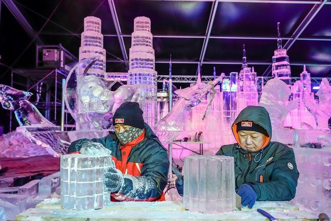 Los mejores escultores de hielo del mundo competirán en la creación de las piezas de esta espectacular exposición, de más de 2.000 metros cuadrados.