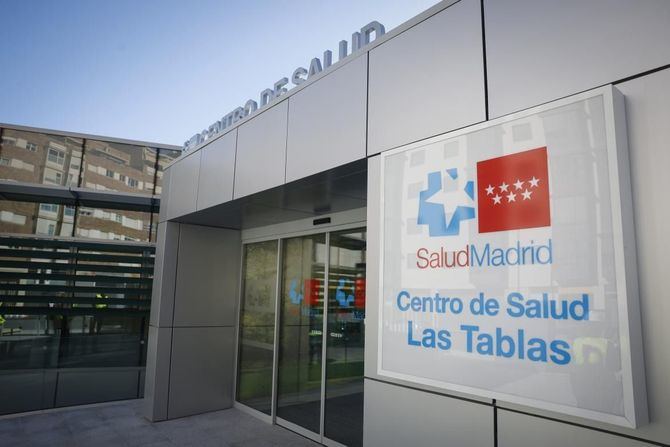 El centro de salud Las Tablas, ubicado en la calle de Viloria de La Rioja, 46, va a prestar servicio a 25.200 vecinos del distrito de Fuencarral-El Pardo.