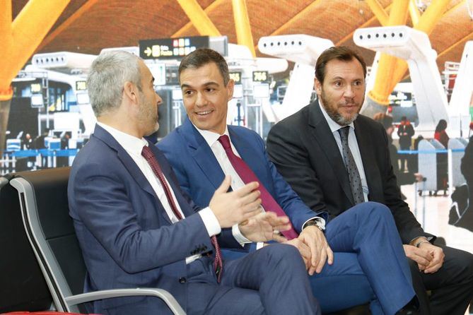 La ampliación de Barajas, con 2.400 millones, 'la mayor inversión' aeroportuaria de la década, según Sánchez