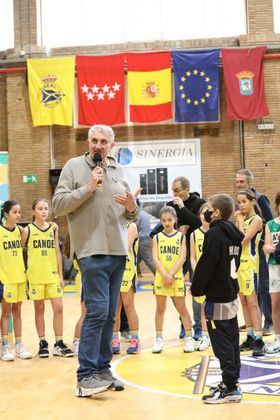 En Madrid, han jugado durante este fin de semana unas 18.000 personas de más de 1.400 equipos de 119 clubes distintos, gracias a la Federación de Baloncesto de Madrid. 