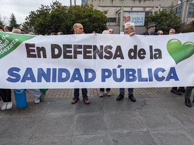 Coincidiendo con el centenar de mareas llevadas a cabo por este movimiento, la marcha de este domingo tendrá importantes paradas: la puerta del Sol, donde se encuentra la sede del Gobierno regional; la carrera de San Jerónimo, donde se ubica el Congreso de los Diputados, y el paseo del Prado, donde se localiza el Ministerio de Sanidad.