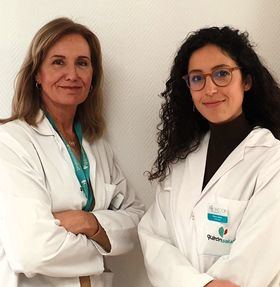 En la imagen, a la izquierda, la Dra. Arancha Moreno Elola-Olaso, jefa de Servicio de Ginecología y Obstetricia de Ruber Juan Bravo 49, y, a la derecha, Elena Lerma Serrano, enfermera oncológica de la Unidad de Mama de Ruber Juan Bravo 49.