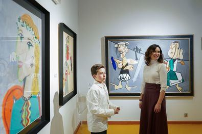 La feria acoge cerca de 400 obras de 100 grandes maestros del siglo XX, como es el caso de Antonio Tàpies, Joaquín Sorolla, Pablo Picasso, Salvador Dalí, Jaume Plensa, Sandra Spínola o María Corte, entre otros.