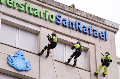 Los bomberos celebran la festividad de su patrón