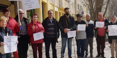 Según la Sociedad Española de Oncología Médica (SEOM), el amianto sería el responsable de entre 5.000 y 6.000 muertes al año en España, 'por lo que estamos ante un problema de gran magnitud'.