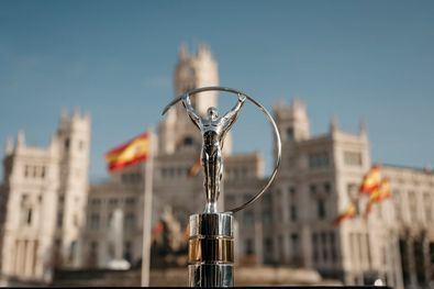 Esta es la primera vez que los Premios Laureus se celebrarán en Madrid y la leyenda del deporte español Miguel Indurain se unirá a Raúl junto a los demás miembros de la Academia que estarán presentes el lunes 22 de abril en el Palacio de Cibeles, uno de los edificios más icónicos de la capital española.