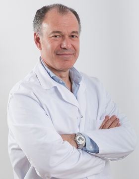 En la imagen, el Dr. Juan José López-Galián, jefe de Servicio de Ginecología y Obstetricia del Hospital Quirónsalud San José y del Centro Médico Quirónsalud Valdebebas.