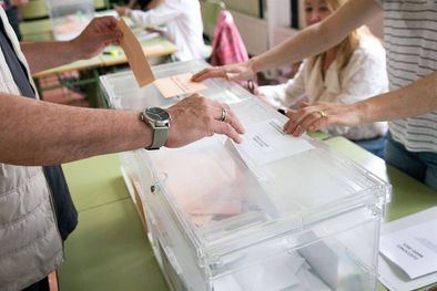 Se enviarán 30.789 notificaciones con acuse de recibo a las personas elegidas como presidentes y vocales, titulares y suplentes de la totalidad de las mesas electorales que se constituirán en el municipio de Madrid.