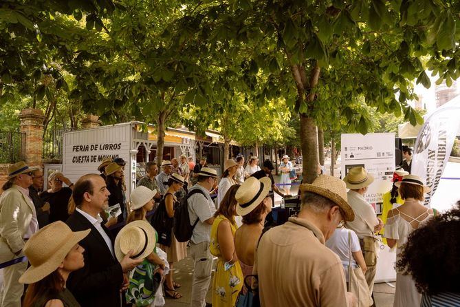 La asociación Soy de la Cuesta y Turismo de Irlanda en España, con el apoyo del Ayuntamiento de Madrid, organizan de nuevo este domingo, 16 de junio, el Bloomsday Madrid-Dublín, celebración gemela a la que, desde 1954, inunda las calles de la capital irlandesa en conmemoración del 'Ulises', de James Joyce.