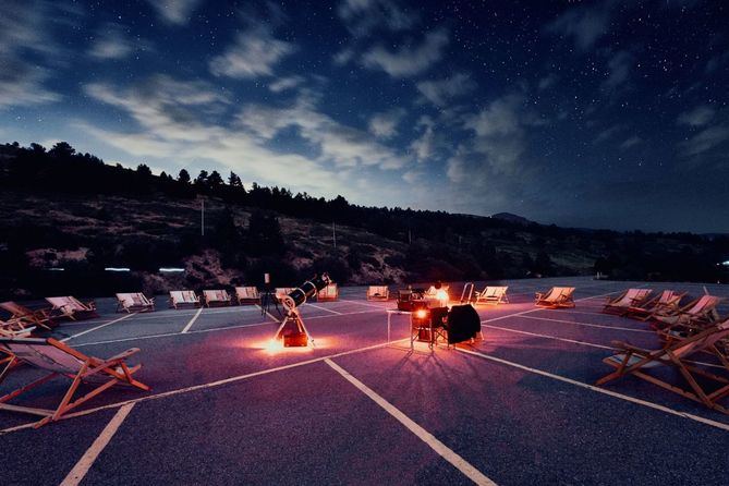 Planes en la sierra madrileña para observar y disfrutar de la lluvia de estrellas de agosto por todo lo alto