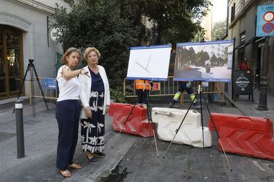 La delegada de Obras y Equipamientos, Paloma García Romero, y la concejala de Salamanca, Cayetana Hernández de la Riva, han supervisado el inicio de los trabajos.