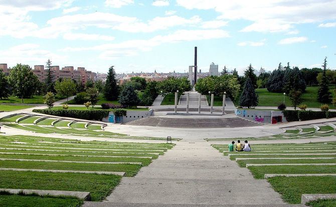 Desde el área de Urbanismo, Medio Ambiente y Movilidad del Ayuntamiento han matizado que se trata de un estudio de 'viabilidad técnica' y 'no implica que finalmente se implante una noria, porque se van a analizar diferentes alternativas'.