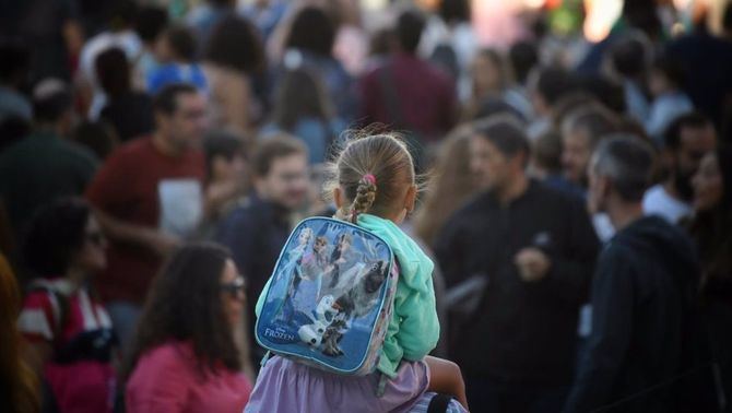 La jornada escolar partida mejora el rendimiento de los alumnos y reduce desigualdades, según los expertos