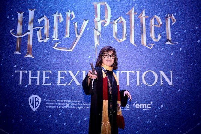 Se trata de una exposición itinerante que celebra los momentos icónicos, personajes, escenarios y criaturas de las películas de 'Harry Potter' y 'Fantastic Beasts'.