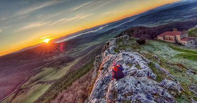 ‘Mi Rincón Favorito’ es un certamen nacional de fotografía en Instagram para la promoción cultural y turística a través de imágenes de los lugares más especiales para los participantes.