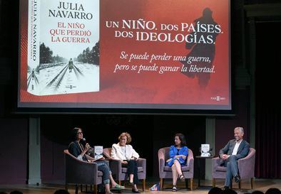 Desarraigo y emigración, según Julia Navarro