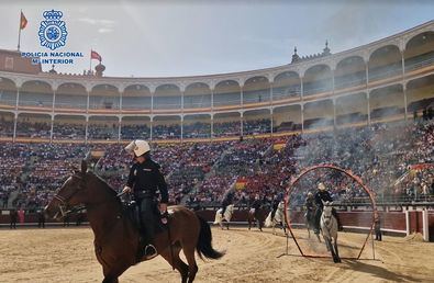 La Policía Nacional llena en la plaza de Las Ventas