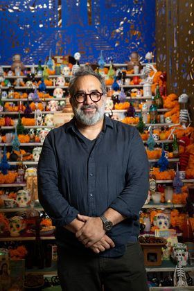 Eugenio Caballero, reconocido director artístico y ganador de un óscar, ha diseñado la séptima edición del altar de muertos de FCME 