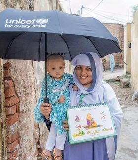 La forma en que los peligros climáticos a nivel global afecten a los niños y niñas del mundo dependerá de su edad, salud, situación socioeconómica y acceso a los recursos. 