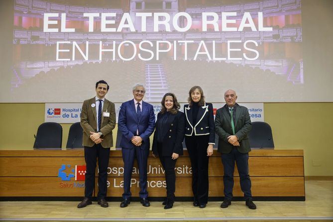 El programa 'El Real en Hospitales' es un recurso terapéutico que beneficia la calidad de vida de los enfermos.