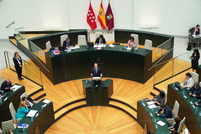 El Plan Reside blinda el uso de la vivienda habitual y traslada los pisos turísticos fuera de los edificios residenciales para la protección y mejora del uso residencial en Madrid.