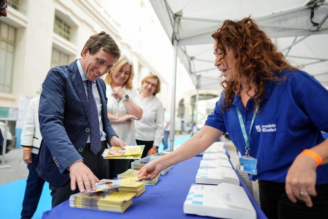 La atención contra las adicciones (con 27.000 personas atendidas) y el Plan Contra la Soledad No Deseada (que arrancó en 2021) son otras de las prioridades de este organismo.