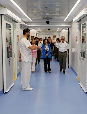 La puesta en funcionamiento del complejo coincide con el 10º aniversario de la Unidad de Aislamiento de Alto Nivel y Seguridad Biológica (UAAN), que se estrenó en 2015 para abordar patologías infecciosas que requieren medidas especiales para evitar su propagación.