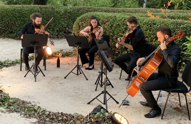 Madrid Luxury District (MLD) ha señalado que esta iniciativa cultural, bajo el título 'Madrid Luxury Music', se desarrolla en colaboración del Ayuntamiento de Madrid, a través de sus programas 'Todo está en Madrid' y 'Madrid Capital de Moda', y la propia Escuela de Música.