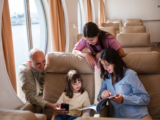 La naviera mejorará la experiencia de viaje con atención adaptada y más de 300 nuevos empleados.