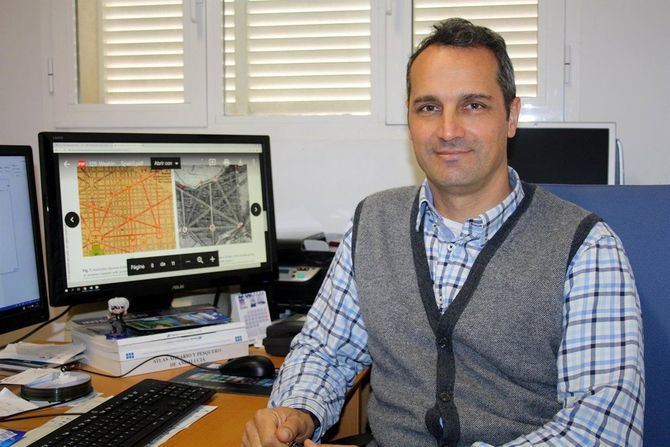 El trabajo sostiene que ambas ciudades comparten la disposición de sus edificios principales, un sistema de 12 avenidas radiales y un entramado de calles de trazado trapezoidal.