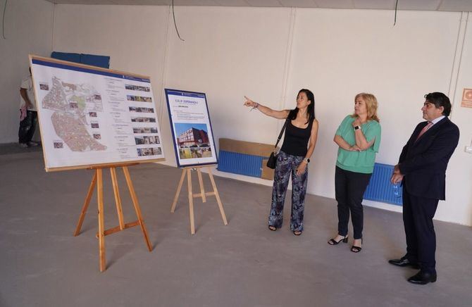 En el Colegio Esperanza se están realizando labores de conservación, mejora de la eficiencia energética y acondicionamiento de espacios verdes, entre otras, por valor de 300.000 euros.