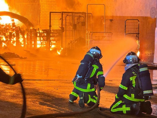 Los incendios provocan consecuencias jurídicas y económicas de notable magnitud, afectando tanto a propietarios particulares como a comunidades, empresas y administraciones.
