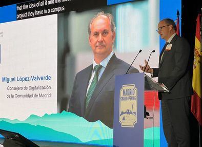 Según ha informado el consejero de Digitalización, Miguel López-Valverde, esta iniciativa contará con un equipo de entre 10 y 15 profesionales.