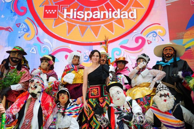 Entre las mas de 200 actividades propuestas, destaca el concierto gratuito de Gloria Estefan, en la plaza de Colon del distrito de Salamanca, este domingo, 5 de octubre, a las 12.00 horas.