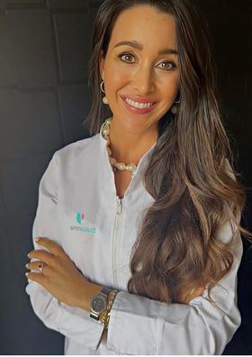 En la imagen, la Dra. Lucía Vidorreta Ballesteros, especialista en neurología y Coordinadora de la Unidad de Migrañas del Hospital Quirónsalud San José.